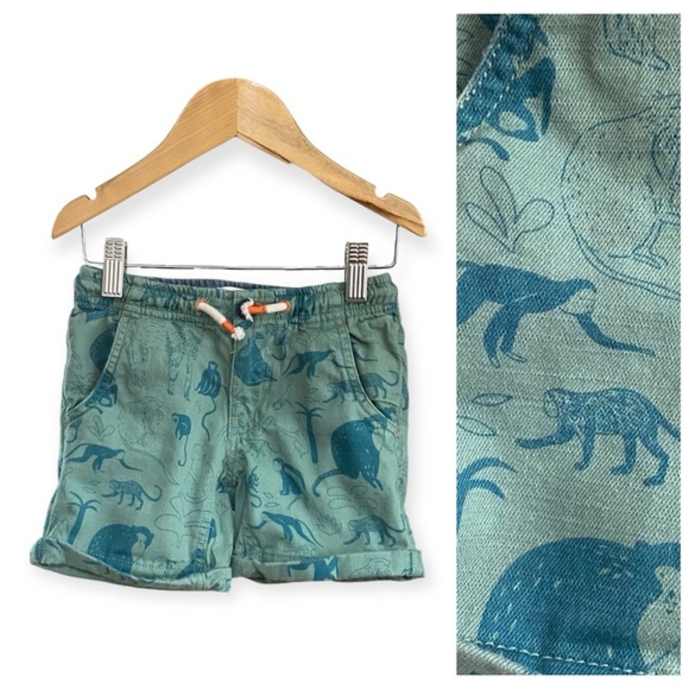 Mini Boden Green Blue Jungle Animal Print Shorts 5t
